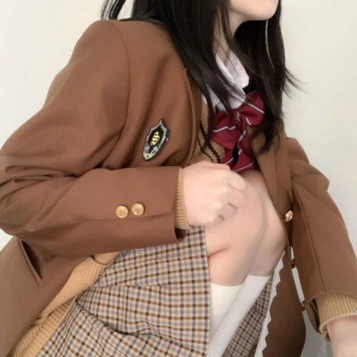 红墙绿瓦